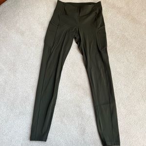 Lululemon Speed Up leggings.